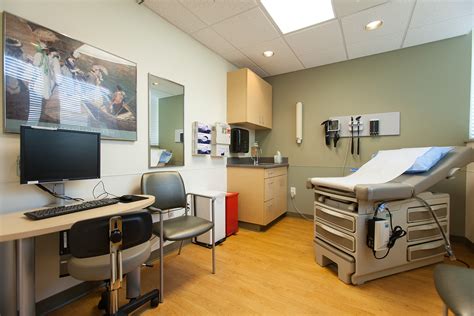 ️ Our doctors' new clinic .